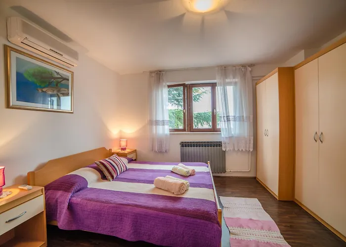 Ivanka 378 * Rovinj