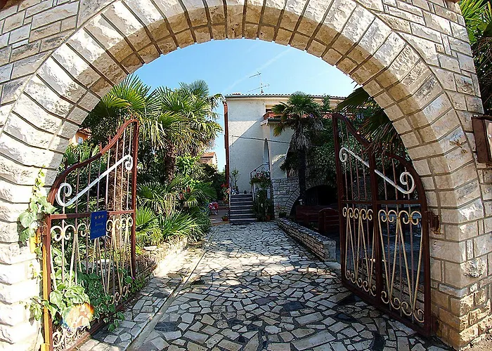 Ivanka 378 * Rovinj