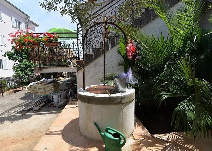 Ivanka 378 Apartamento *