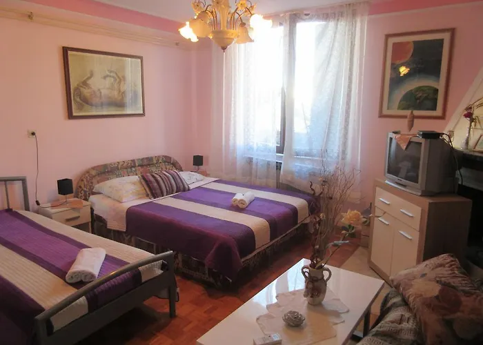 Ivanka 378 Apartman *