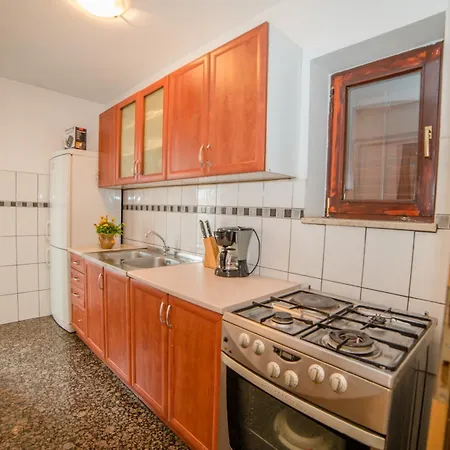 Ivanka 378 * Rovinj