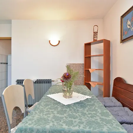 Ivanka 378 Apartman *