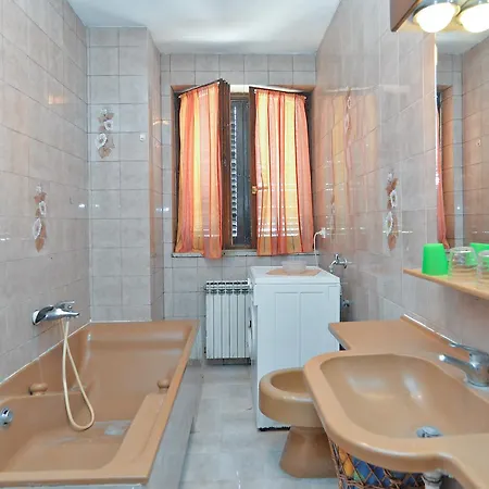 Ivanka 378 Apartment