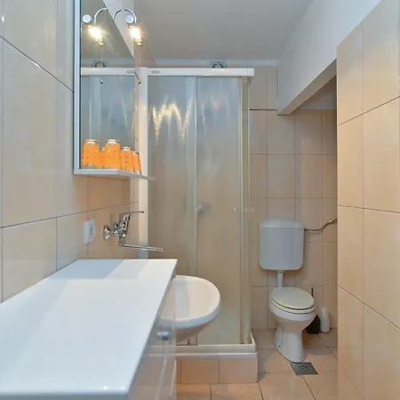 Ivanka 378 * Rovinj
