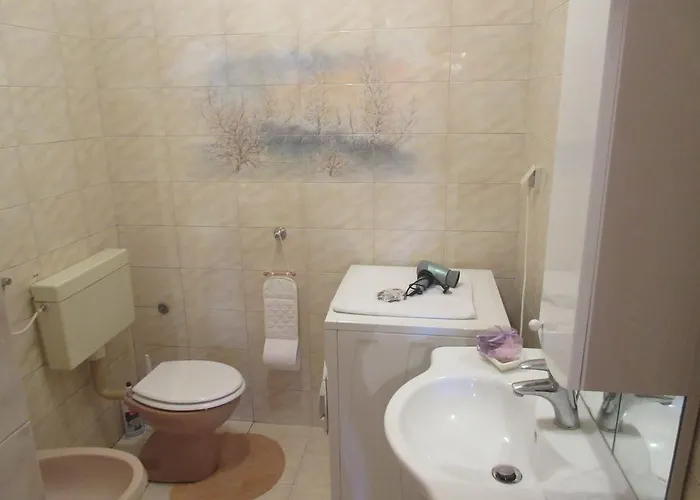 Ivanka 378 아파트 *